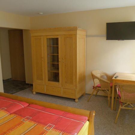 Am Lindenbaum Bed and Breakfast Sebnitz Δωμάτιο φωτογραφία