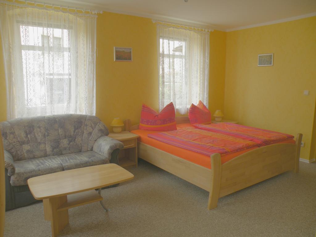 Am Lindenbaum Bed and Breakfast Sebnitz Δωμάτιο φωτογραφία